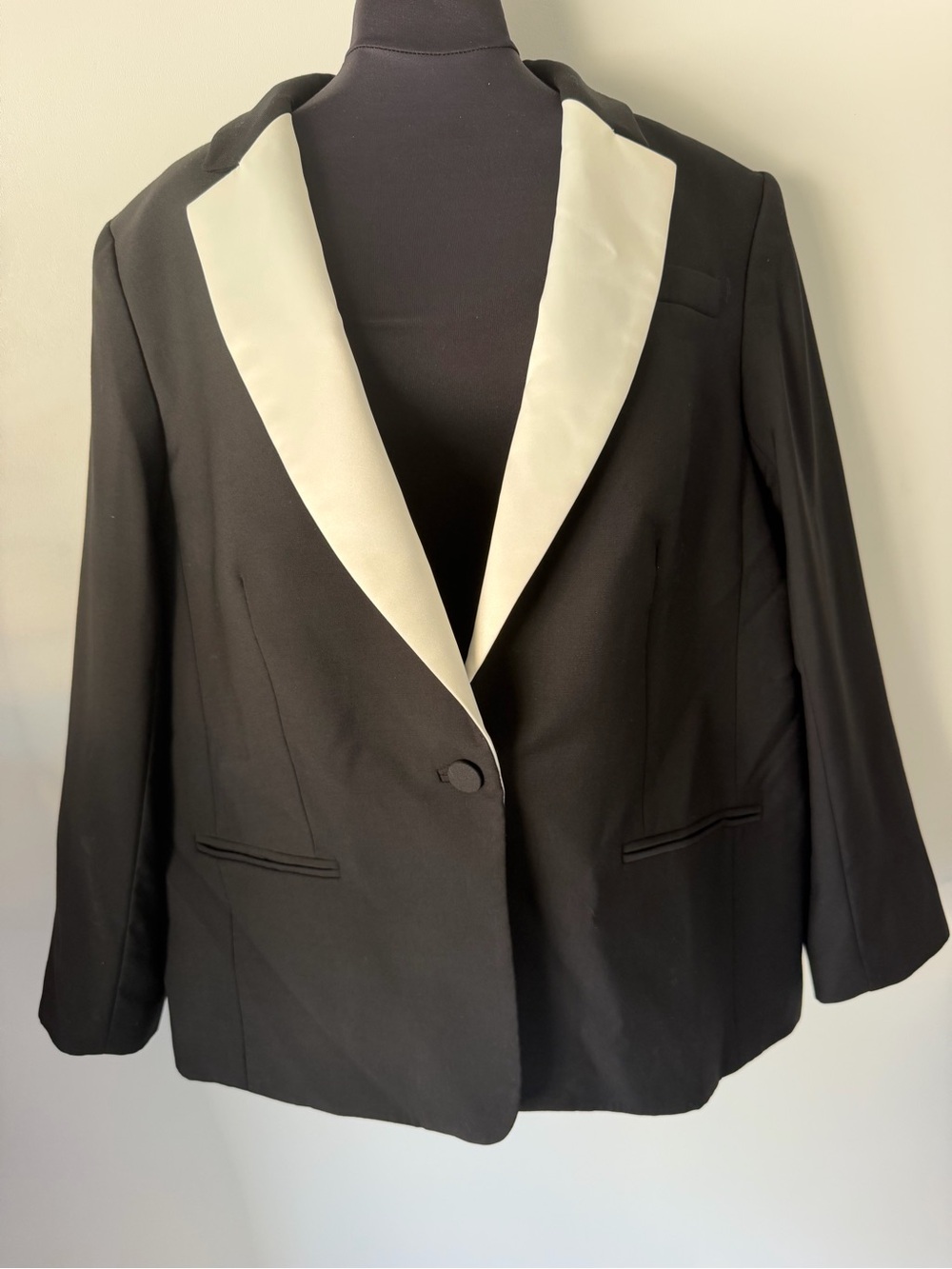 J.Crew Collection Tollegno 1900 Italian Wool Tuxedo Black Blazer Satin Lapel 16